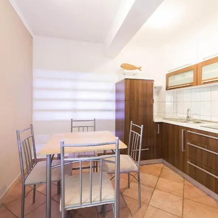 Appartement With A Parking Space Mandre, Pag - 12722