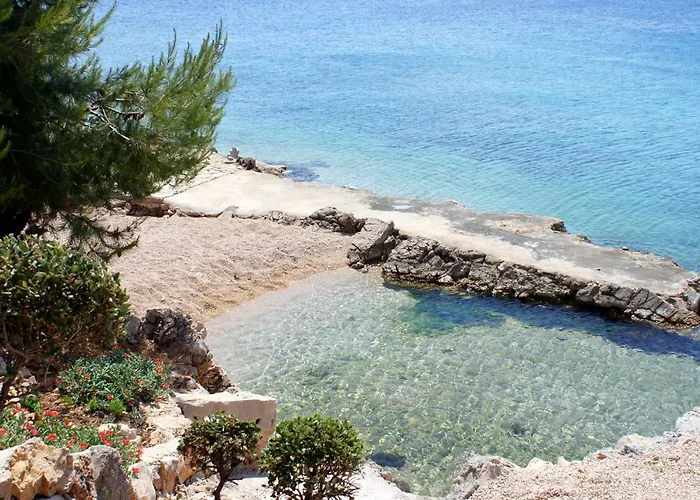 With A Parking Space Mandre, Pag - 12722 * Kolan