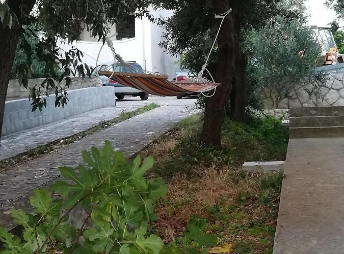 Апартаменты With A Parking Space Mandre, Pag - 12722 *