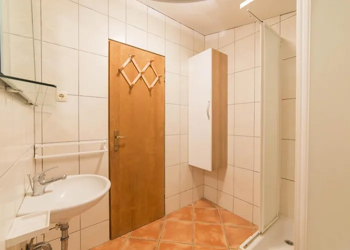 With A Parking Space Mandre, Pag - 12722