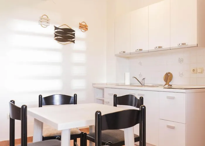 With A Parking Space Mandre, Pag - 12722 *